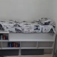 تخت خواب نوجوان نیم طبقه|تخت و سرویس خواب|کرج, فاز ۵ مهرشهر|دیوار