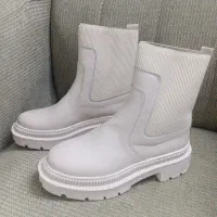 فروش انواع بوت شیک و زیبا و راحت زنانه و دخترانه|کیف، کفش، کمربند|قرچک, زیبا شهر|دیوار