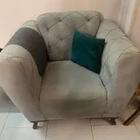 مبل ۷ نفره و میز ناهار خوری ۶ نفره همراه میز وسط|مبلمان خانگی و میز عسلی|کرج, کوی مهر|دیوار