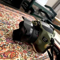 دوربین عکاسی و تجهیزات