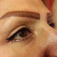 آرایش دائم صورت|خدمات آرایشگری و زیبایی|اصفهان, شیخ طوسی|دیوار