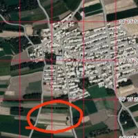 زمین کشاورزی و گلخانه