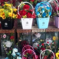 فروش انواع باکس گل سبد گل مصنوعی وطبیعی