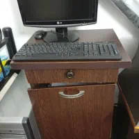 میز کامپیوتر