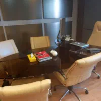 میز مدیریت و کنفرانس سنگ و شیشه