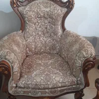 مبل ۹ نفره سلطنتی|مبلمان خانگی و میز عسلی|رشت, فرزانه|دیوار