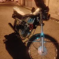 موتور 125 مدل 93 بدونه خط خش سالم کاربرات