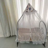 پشه بند همراه تخت گهواره شو نوزادی
