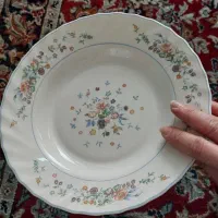 بشقاب خورش خوری ویکتوریا