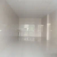 اجاره انباری ۲۵ متری