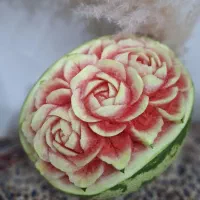 دیگرنگران شب یلدانباشیدحکاکی هندوانه وکدو سبدمیوه.|خدمات پذیرایی، مراسم|قزوین, |دیوار