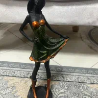 مجسمه نو|مجسمه، تندیس، ماکت|فردیس, منظریه|دیوار