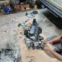 تعمیر موتور و گریس خودرو های ایرانی و چینی