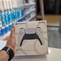 دسته ps5 سفید