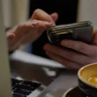 استخدام ادمین تلگرام و اینستاگرام