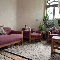 فروش یک دست مبل ۷ نفره و میز ناهار خوری ۶ نفره