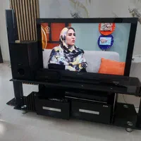 تلویزیون  ۴۰ اینچ sony همراه  با سینما خانواده|تلویزیون و پروژکتور|اصفهان, شفق|دیوار
