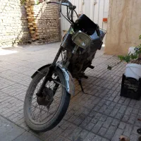 هندا ۱۲۵|موتورسیکلت|نجف‌آباد, قلعه سفید|دیوار