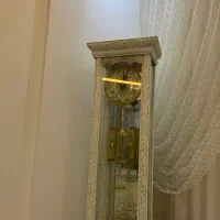 ساعت ایستاده