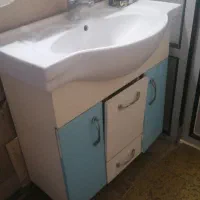 روشویی باکمد زیرش