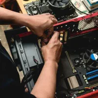 نصب، تعمیر و اسمبل کامپیوتر در محل