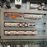 برقکار تجاری ومسکونی،نصب هالوژن،لوستر،سیم کشی خانه|خدمات پیشه و مهارت|مشهد, حرم مطهر رضوی|دیوار