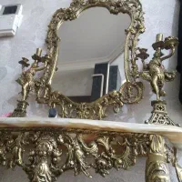 اینه شمعدان برنز با میز کونسول برنزاصل