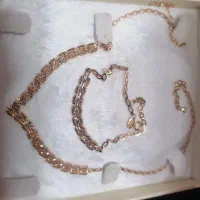 طلا نیم ست و گوشواره