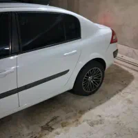 مگان ۲۰۰۰ اتومات بسیار تمیز