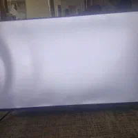 تلوزیون ال سی دی شکسته