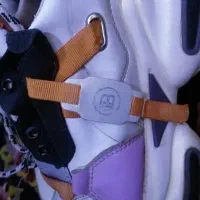 کفش خارجی بندش کشیده