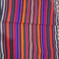 سفره دست بافت دور دوزی شده خیلی تمیز ۶متری