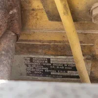 بیل کوماتسو لاستیکی 200|خودرو سنگین|ارژن, |دیوار