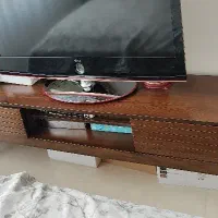 تلویزیون ال جی ۴۲ اینچ اصل کره(به همراه میز)|تلویزیون و پروژکتور|تهران, سوهانک|دیوار