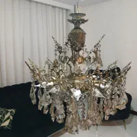 لوستر ۱۴ شاخه در حد نو جنس بدنه برنج