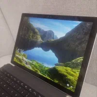 سرفیس پرو ۴ همراه با قلم و کیبورد