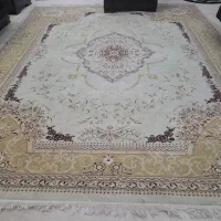 ۲ عدد قالی