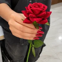 کاشت ناخن قیمت منصف