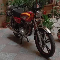 هوندا ۲۰۰ مدل ۴۰۲|موتورسیکلت|تهران, مهرآباد جنوبی|دیوار