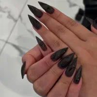 خدمات آموزش کاشت ناخن ریمو لاکژل مژه هیدن پیرسینگ|خدمات آرایشگری و زیبایی|قم, شهرک فاطمیه|دیوار