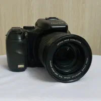 دوربین فوجی  s200