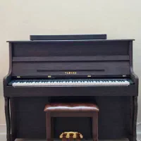 کابین و میز یاماها|پیانو، کیبورد، آکاردئون|مشهد, دانشجو|دیوار