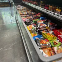 کارگر سوپر مارکت حرفه ای