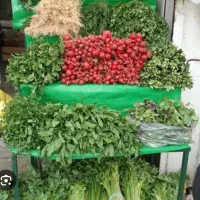 اجاره میز سبزی جلو مغازه با سابقه ۲۰ساله