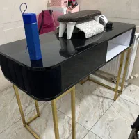 فررش میز و صندلی ناخن و بوفه سالنی