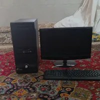 هارد یک ترا مادربورد گیگابایت  رم ۴  گرافیک ۱