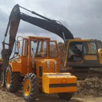 تراکلودر تراکتور لودر