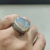 انگشتر کهنه دستساز  خط روی عقیق شیری