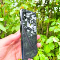 iPhone. X