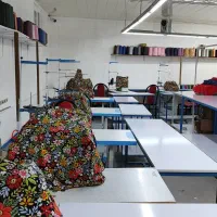 فروش میز خیاطی و کنار چرخ و ملزومات تولیدی لباس|لوازم خیاطی و بافتنی|گنبد کاووس, |دیوار